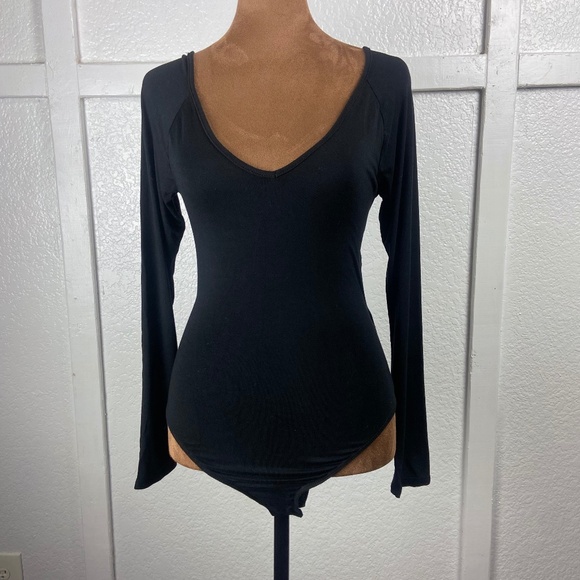 Lush Freya Criss Cross Back Knit Black Long Sleeve Bodysuit - Picture 1 of 7